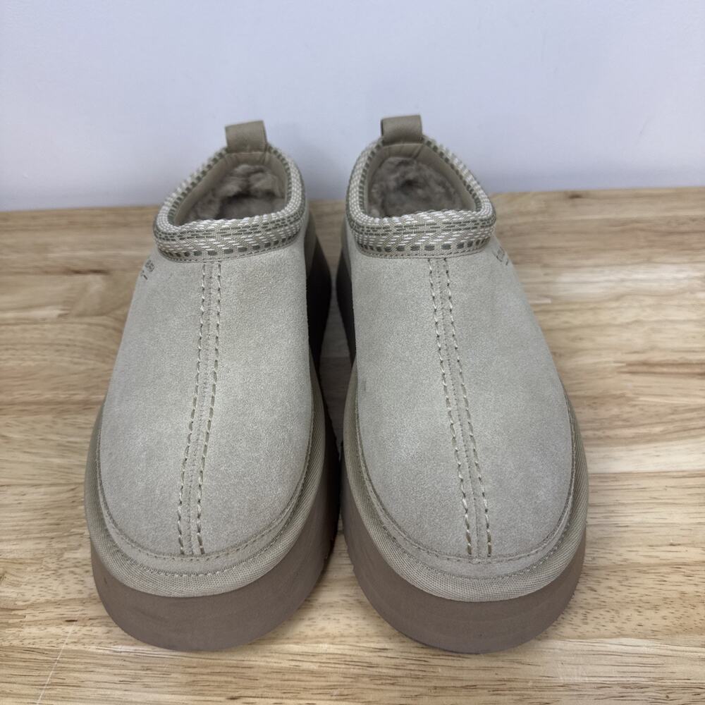 Koolaburra by UGG Womens Size 7 Burree Beige Suede Faux Fur Lined Slippers - Picture 4 of 11